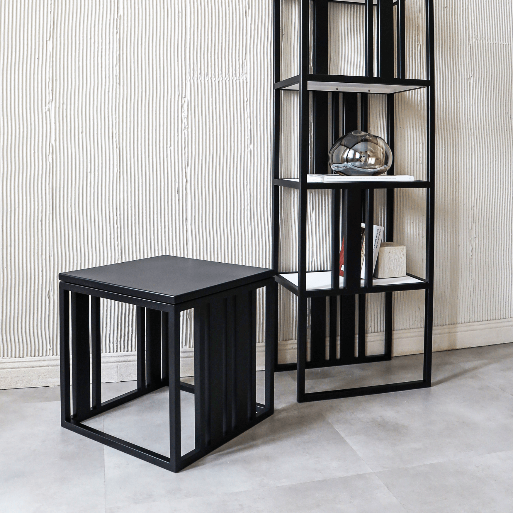 Lofalo Compact Small Metal Table Shop High-end modern metal furniture