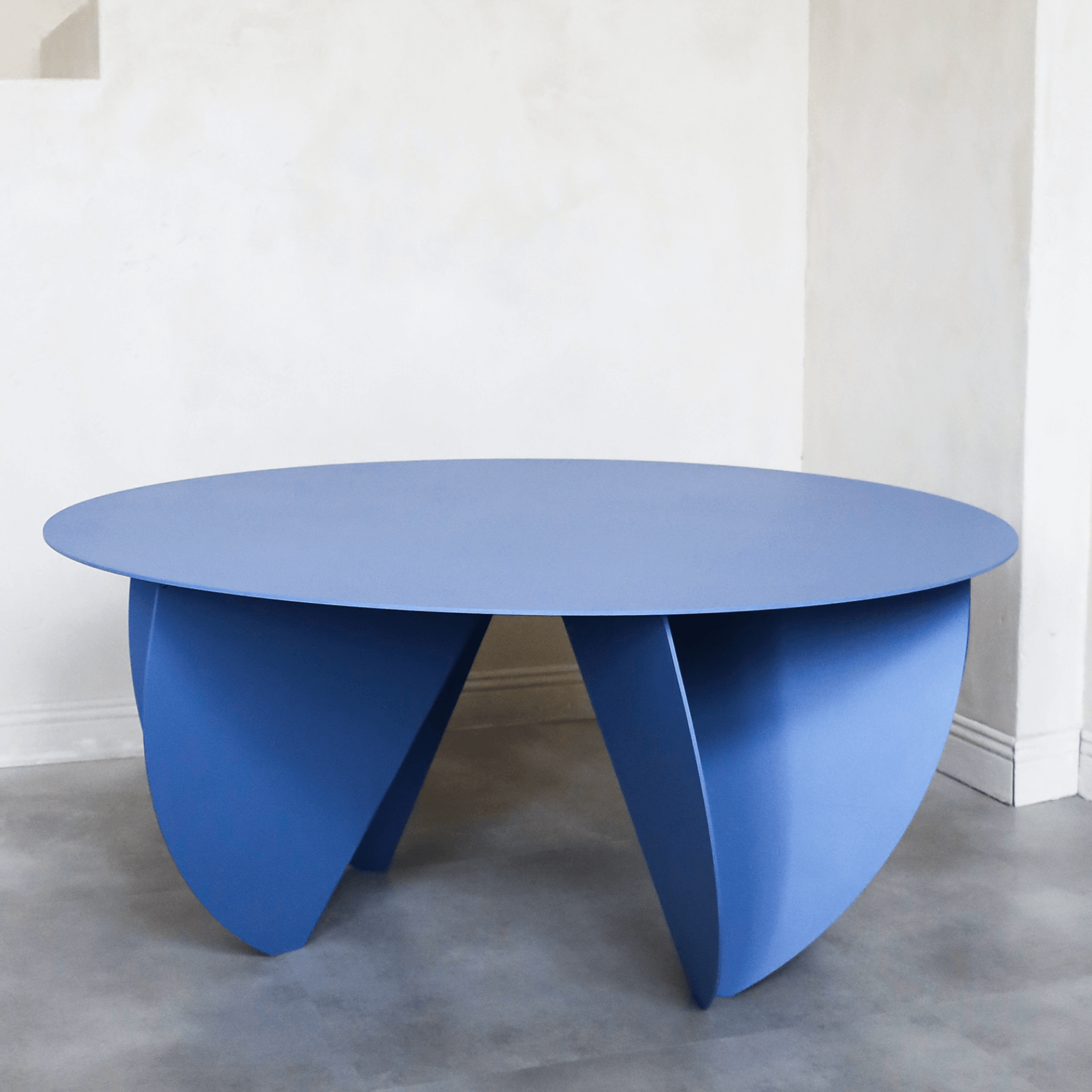 Lofalo Sleek Modern Round Table Shop Metal Design Furniture