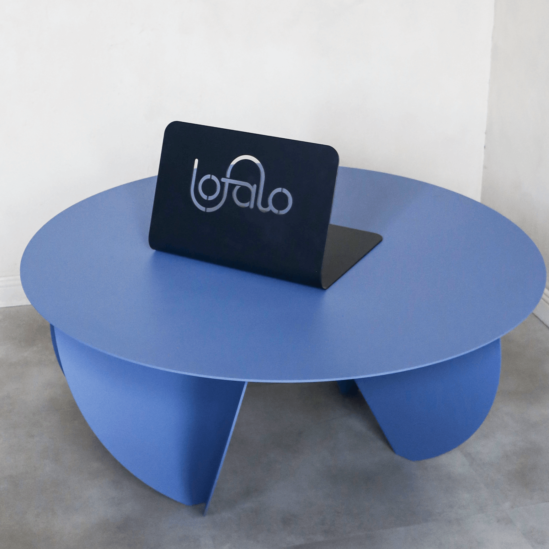 Lofalo Sleek Modern Round Table Shop Metal Design Furniture
