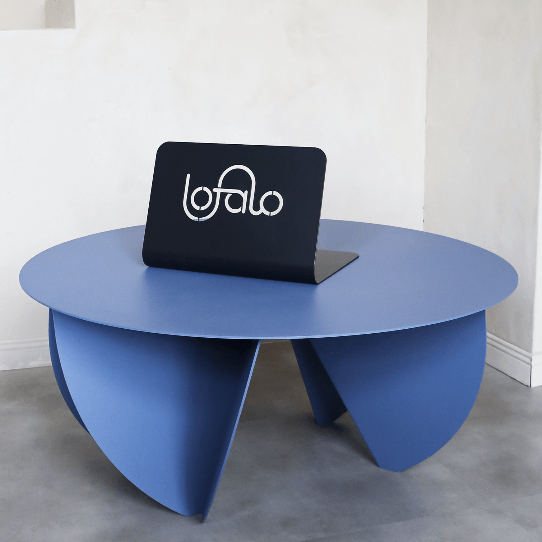 Lofalo Sleek Modern Round Table Shop Metal Design Furniture
