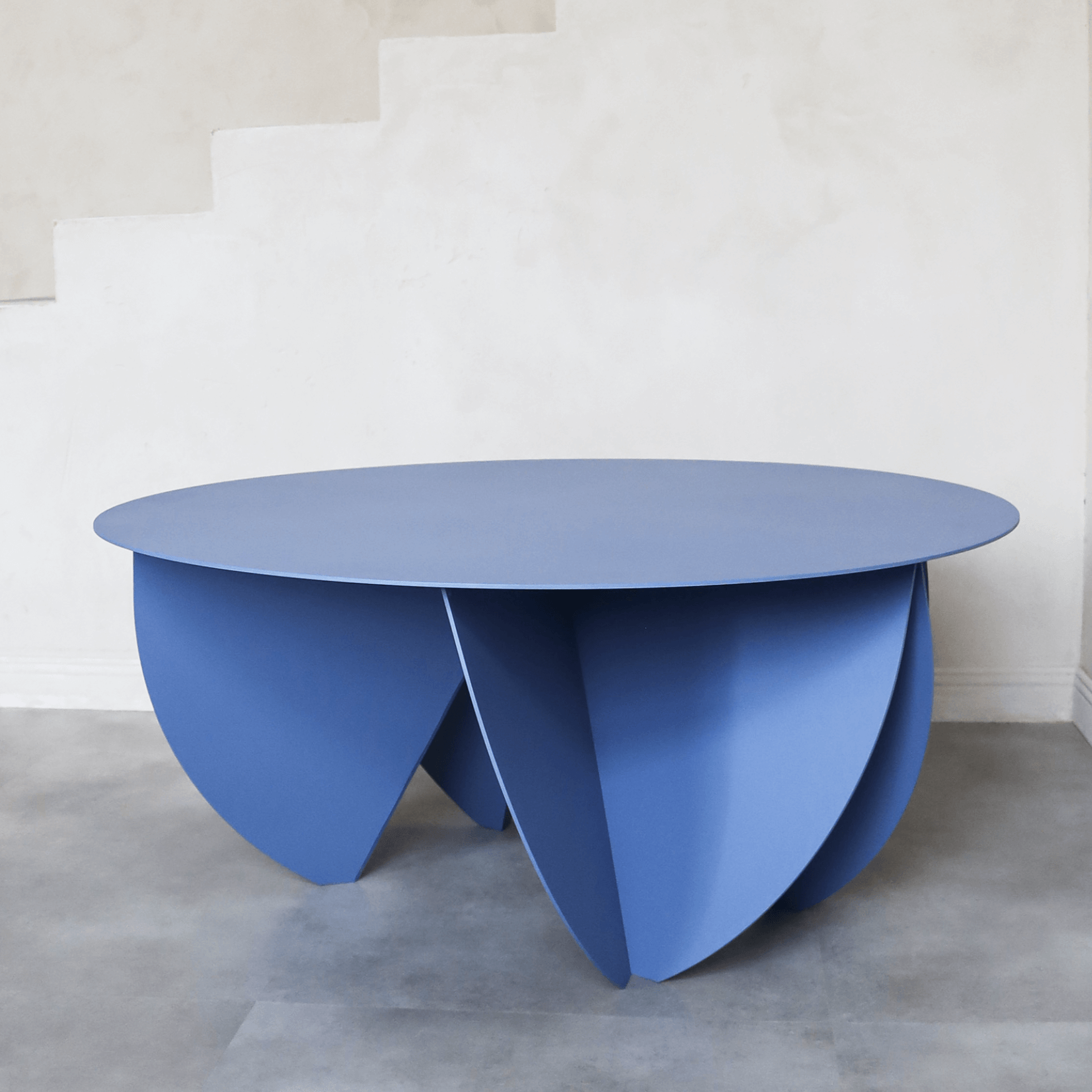 Lofalo Sleek Modern Round Table Shop Metal Design Furniture